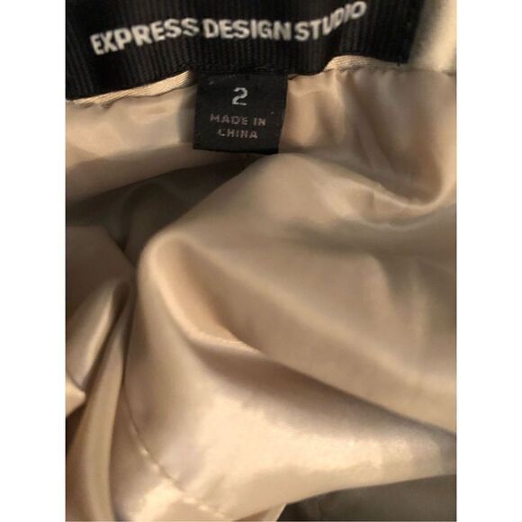 Express Design Studios tan straight pencil skirt - Picture 9 of 10